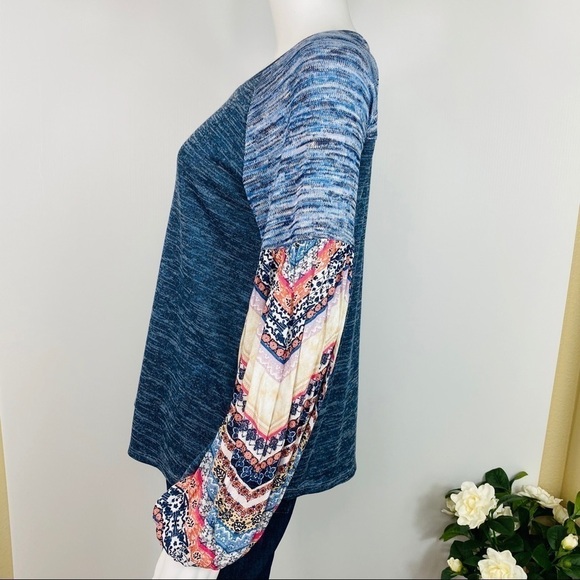 STUDIO JPR Sz PM Knit Top - Picture 3 of 7